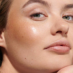 Стик для макияжа 04 золотой (Lip to Cheek 04 gold) MUR 6,1 г