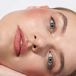 Стик для макияжа 02 красный (Lip to Cheek 02 red) MUR 6,1 г